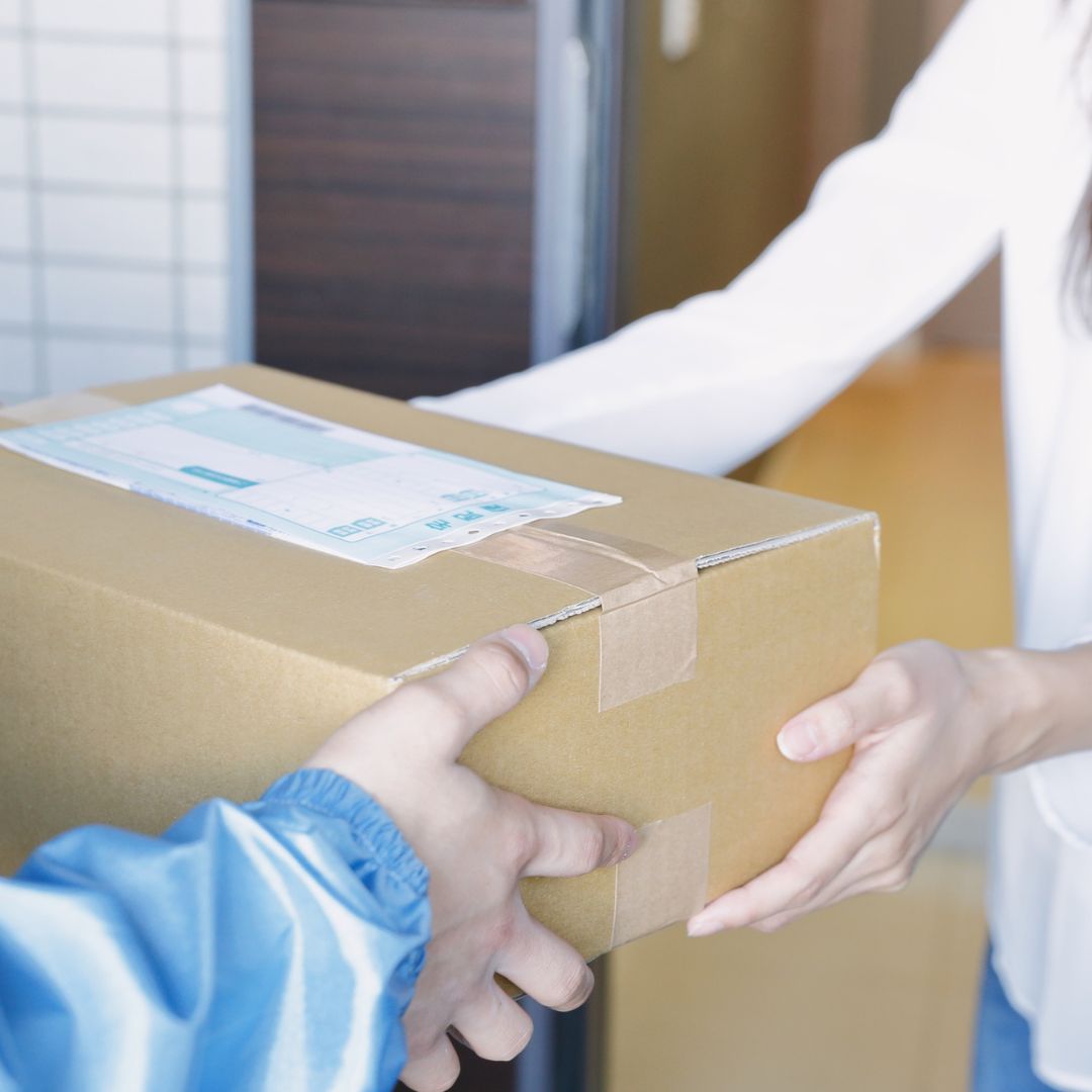 Earcuff Doble Alas Rosado Piedra Verde